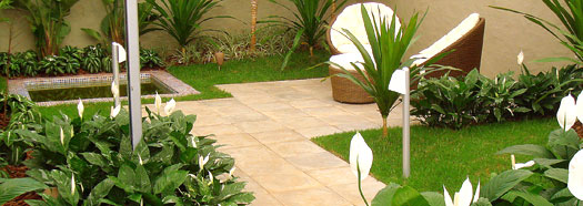 Casi di studio, lavorazione giardini la quercia brescia. Sistemazione giardini privati